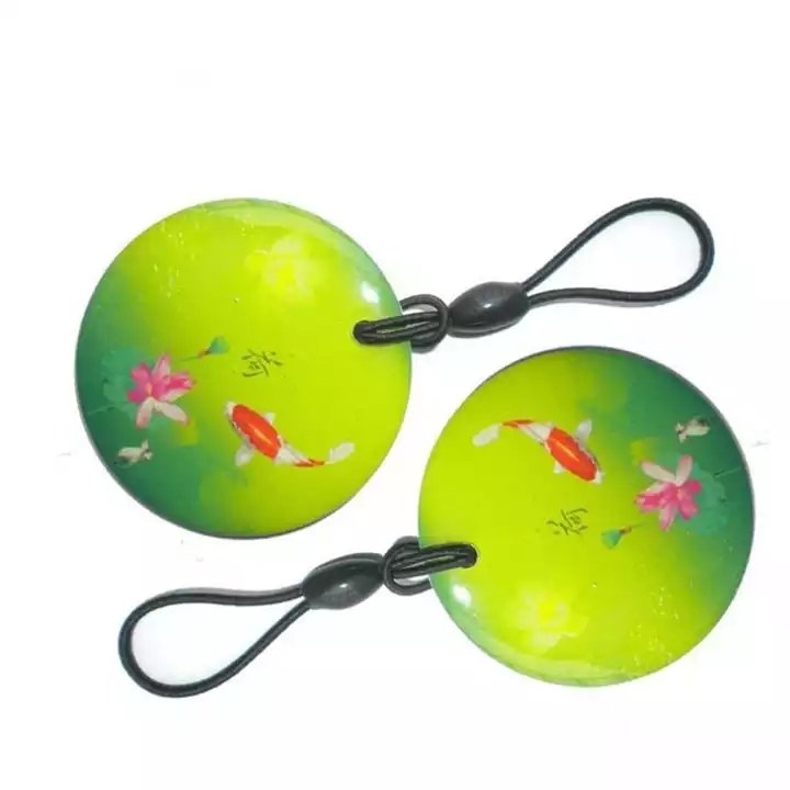 Free sample epoxy keychains RFID NFC keyfob epoxy tag for sharing social media and access control card