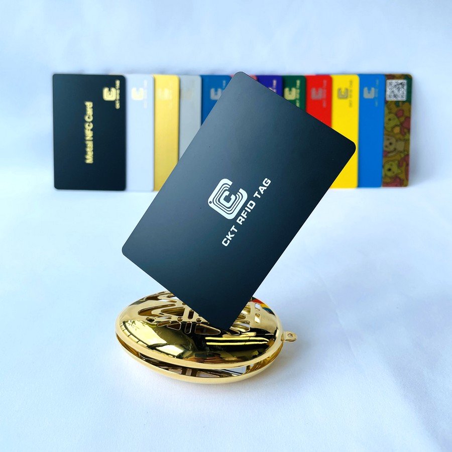 Custom Logo Color Programmed Metal NFC Card for Business Name VIP Access Control Card