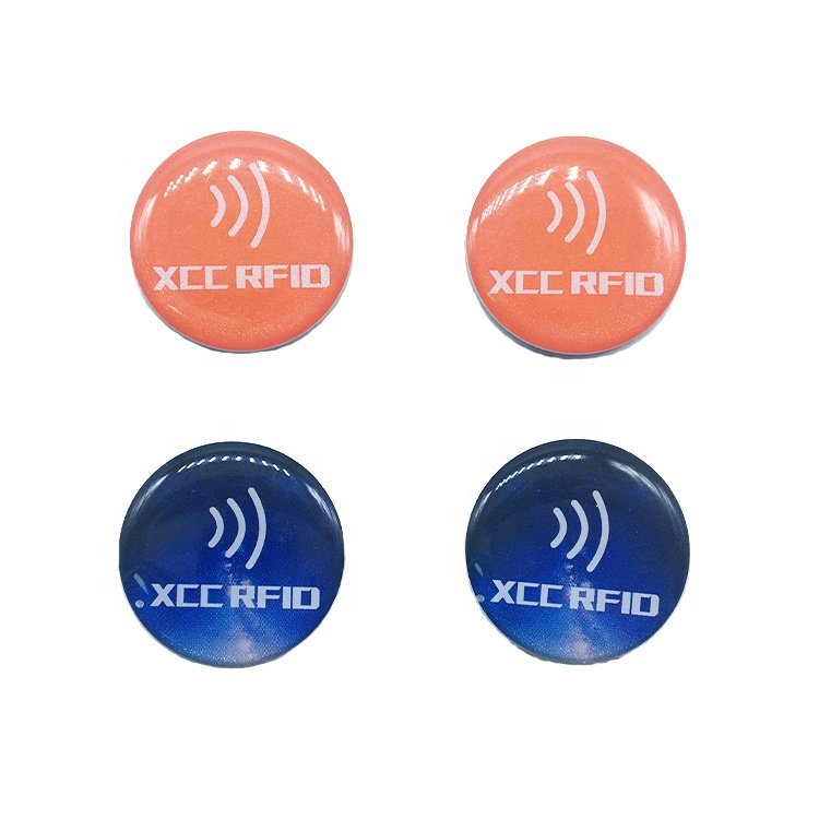 custom Waterproof small nfc tag 213/215/216 chip cheap social media epoxy nfc tag