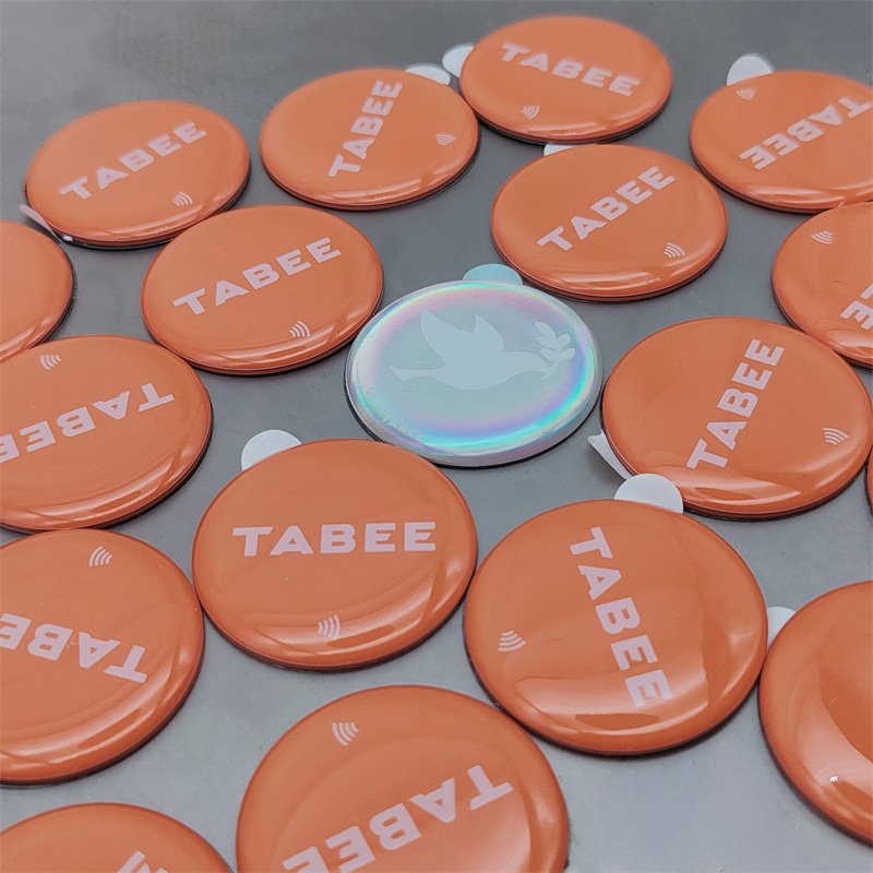 ntag 213 nfc sticker Social Media Sharing Programmable NFC Anti-lost Pet Tag QR Code Microchip Epoxy card For Pets