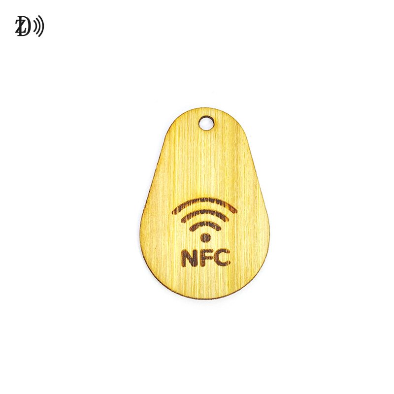 Customized Printing Wooden Tag Bamboo 13.56MHz Keychain NTAG213/215/216 Programmable NFC Keyfob