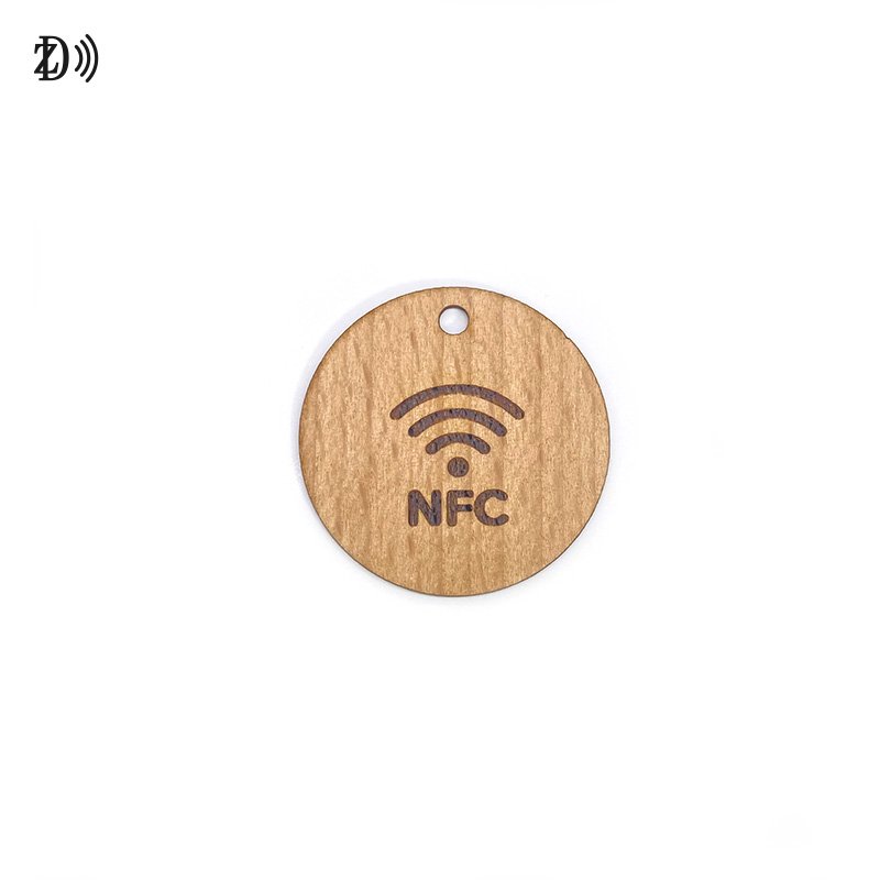 Customized Printing Wooden Tag Bamboo 13.56MHz Keychain NTAG213/215/216 Programmable NFC Keyfob