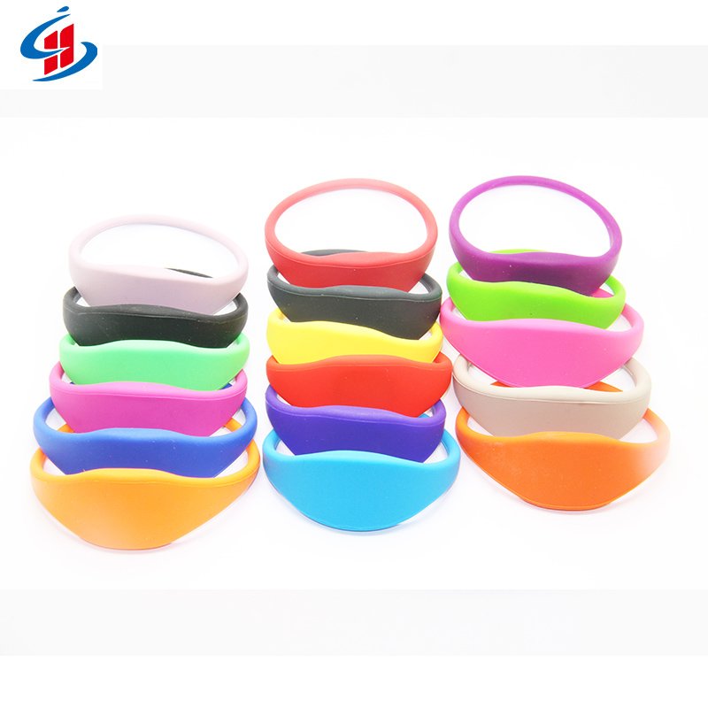 Free Sample 13.56mhz F08 NFC Payment Bracelet Wristband Dual Color Wristband for Access Control Card