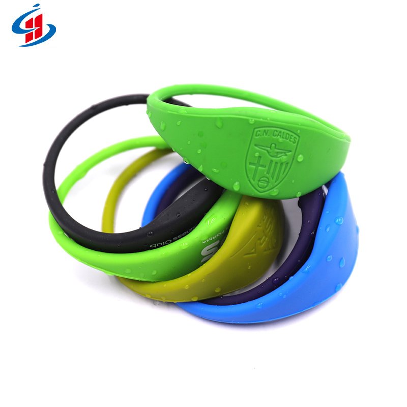 Free Sample 13.56mhz F08 NFC Payment Bracelet Wristband Dual Color Wristband for Access Control Card