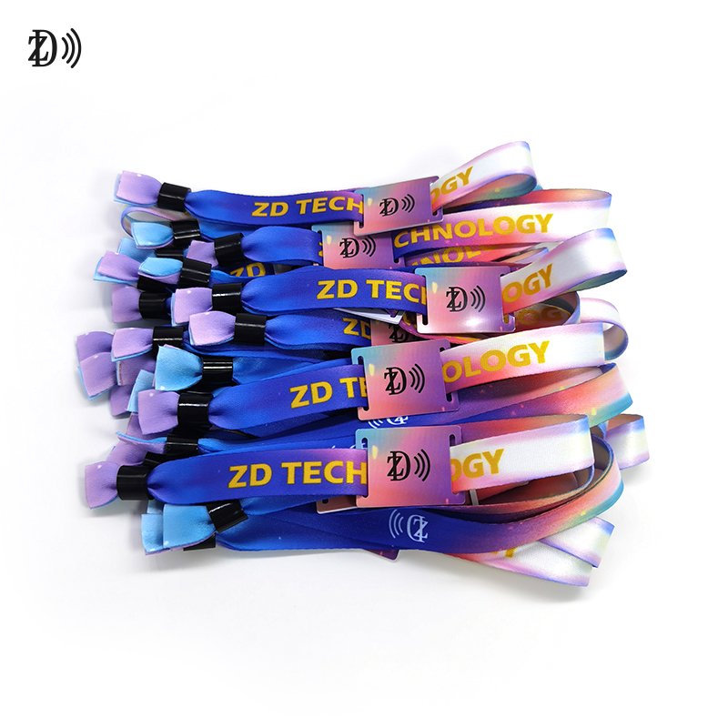 Small NTAG213 RFID Card With Fabric Wristband Access Control Fabric NFC Wristband