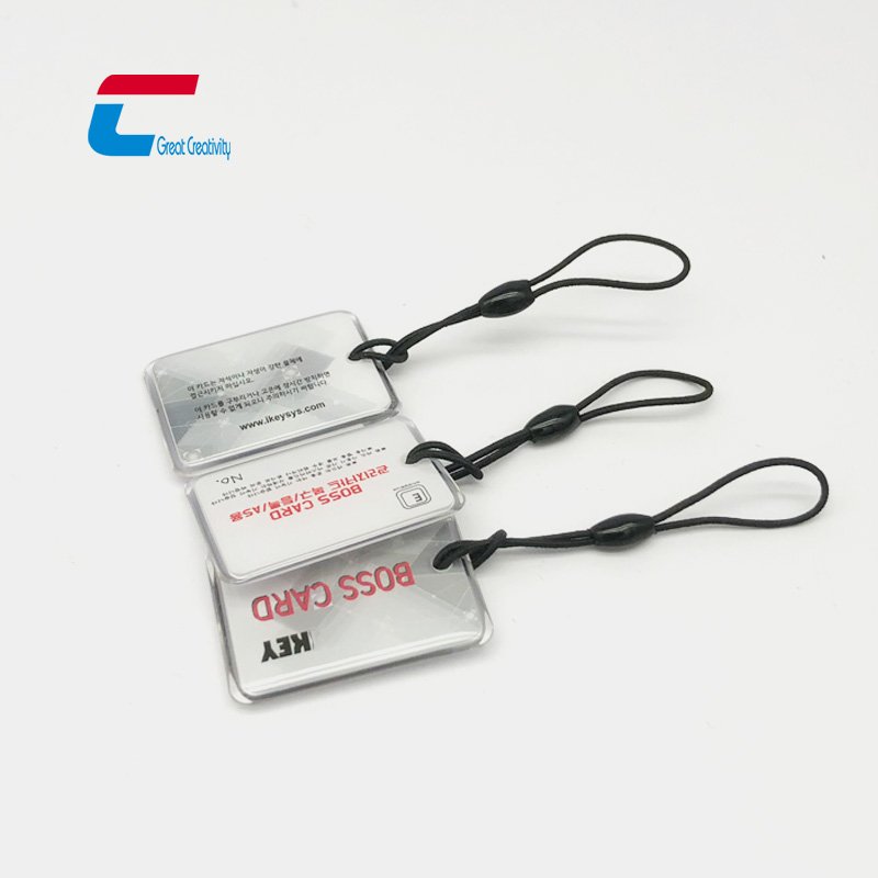 Custom Waterproof PET PVC Domed Epoxy NFC Keychain NTAG 213 NFC Smart Keychain Card