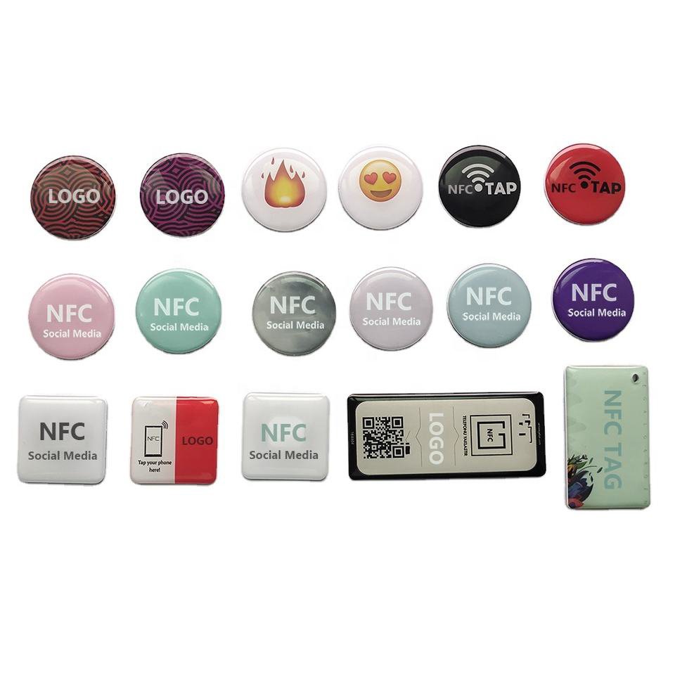 Free design NFC 13.56Mhz Google Review Keychain Tag Smart Epoxy RFID Tag For Social Media NFC Business Card For Marketing