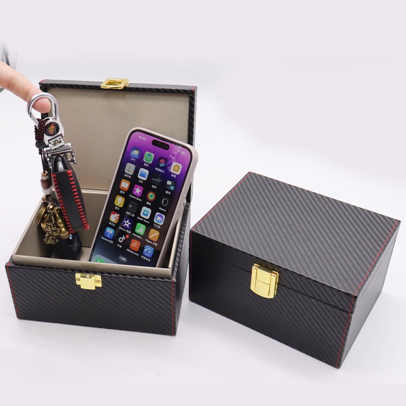 2023 Best Carbon Car Key Fob Protector Waterproof RFID Card Block for Car Keys Emf Block for Phone Jaula De Faraday Cage Box