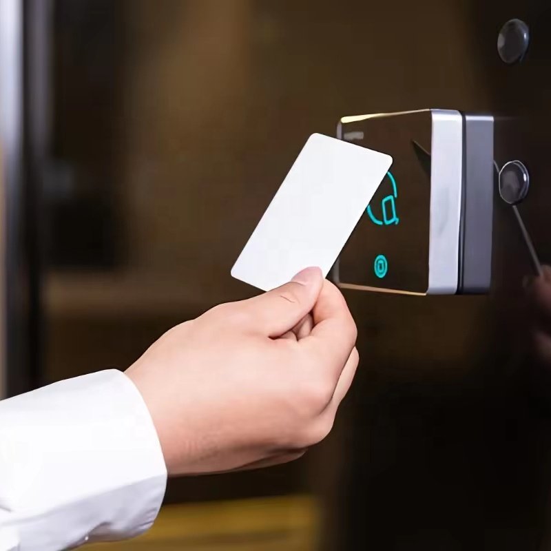 RFID Waterproof Access Control PVC/NFC Card for People Identification F08 ISO Model for Membership System