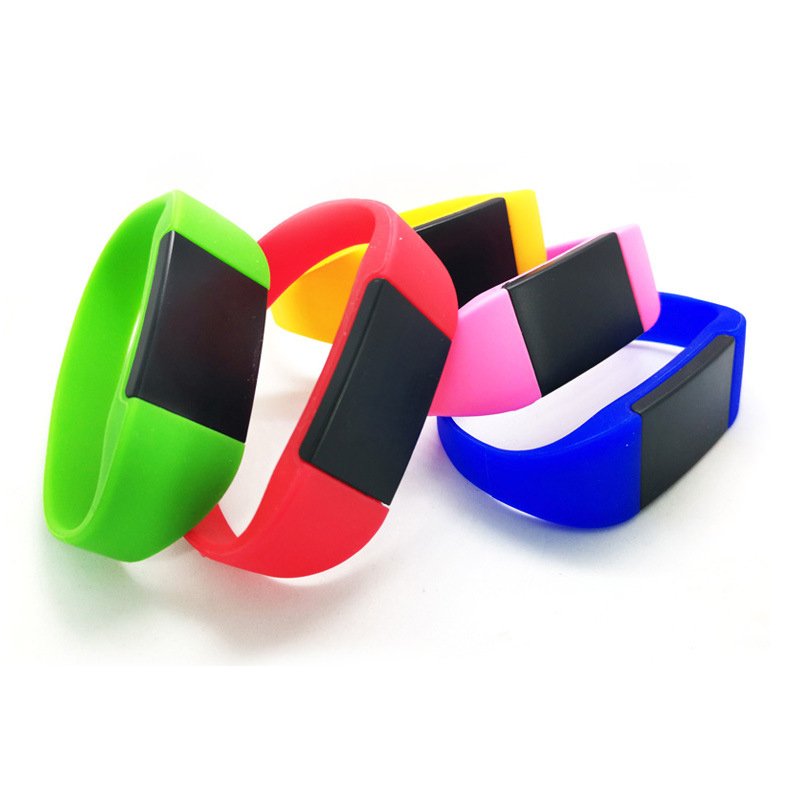 Rfid Wristband Bracelet Hotel Room Key Wristband 13.56Mhz Chips Rfid Bracelet For Swimming Pool