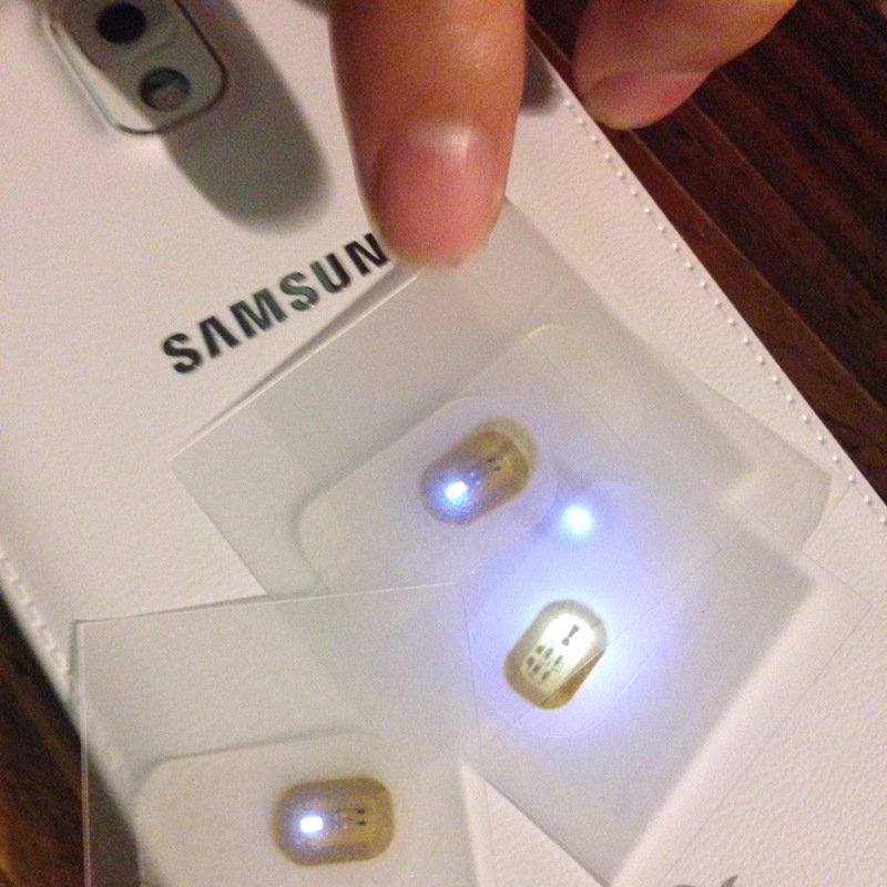 LED Flashing Passive Mini NFC mobile sticker RFID finger nail Tag