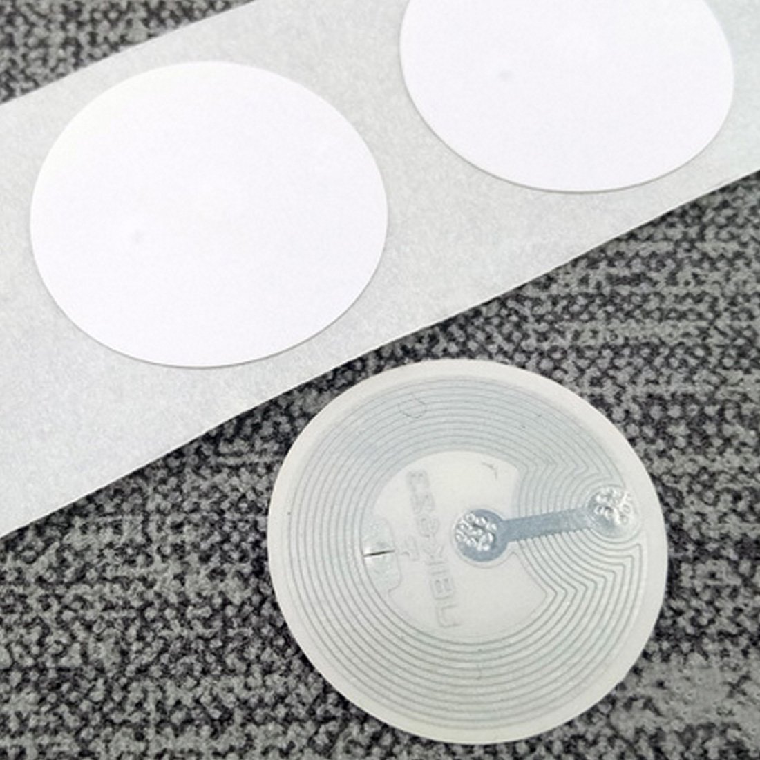 144 Bytes NFC Ntag213 Wet Tag Stickers 13.56MHz ISO14443A Chip RFID Adhesive Labels 6 Colors NFC Phone Access Control Cards