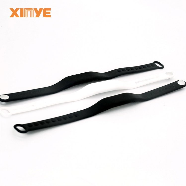 Colorful RFID NFC Silicone Adjustable Wristband Sport Bracelets for Water Park Sauna Gym Swimming Pool
