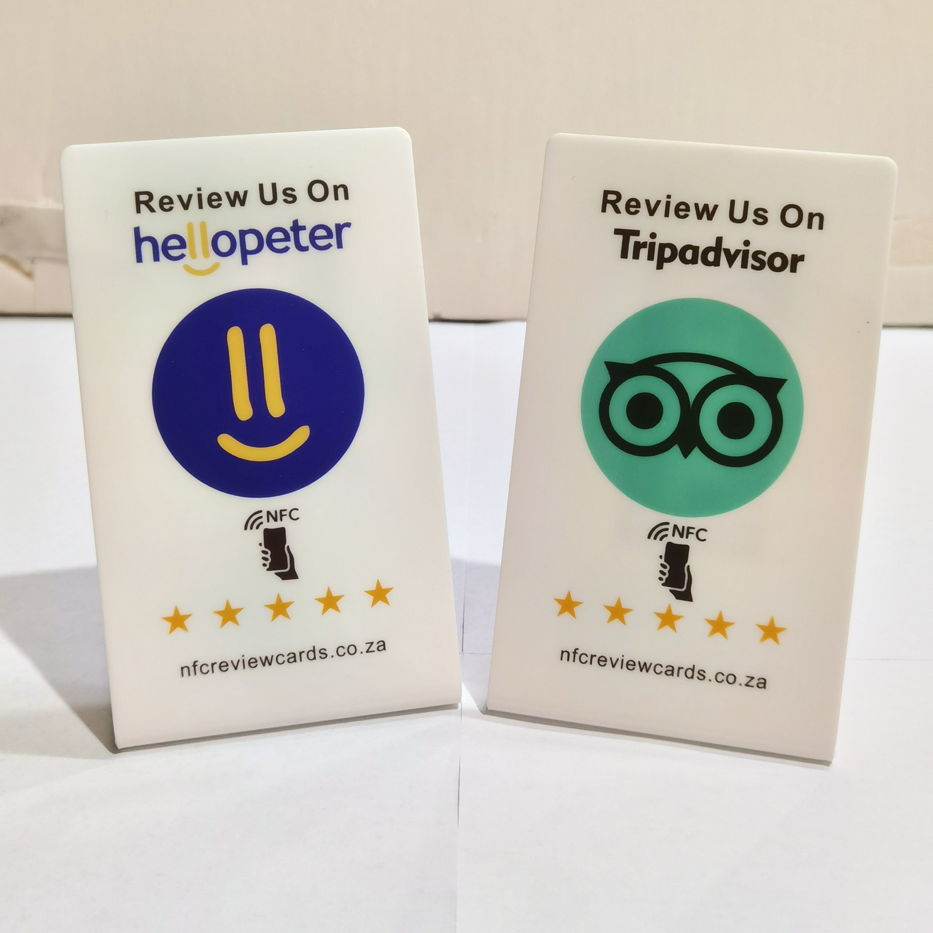 Customizable PVC NFC Google Review Stand Cards PET Material Waterproof Features 13.56MHz Frequency RFID Business Review Display