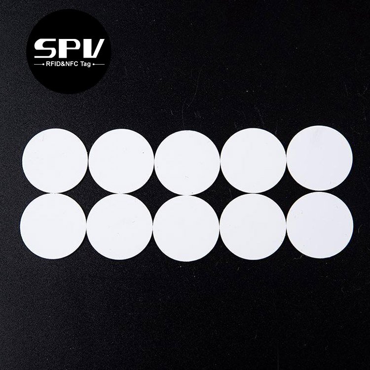 Waterproof 13.56MHz NXP NFC NTAG215 Round Coin Tag