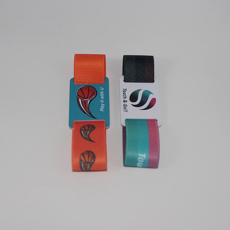 13.56MHz Smart Elastic Wristbands Access Control Bracelet For Surfing Adult and Children Size Customized Bands