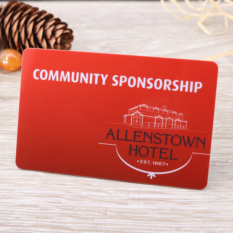 Smart NFC Mobile Phone Card Easy Use Mini Tag Waterproof Hotel Business 1K Chip RFID QR Code RFID NFC Communication