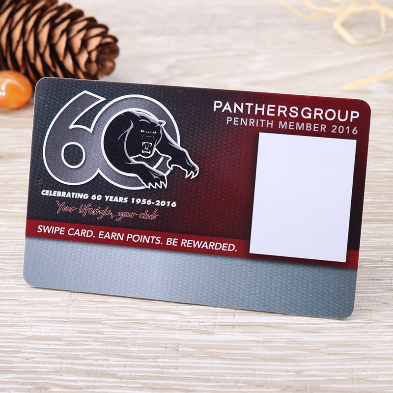 Smart NFC Mobile Phone Card Easy Use Mini Tag Waterproof Hotel Business 1K Chip RFID QR Code RFID NFC Communication