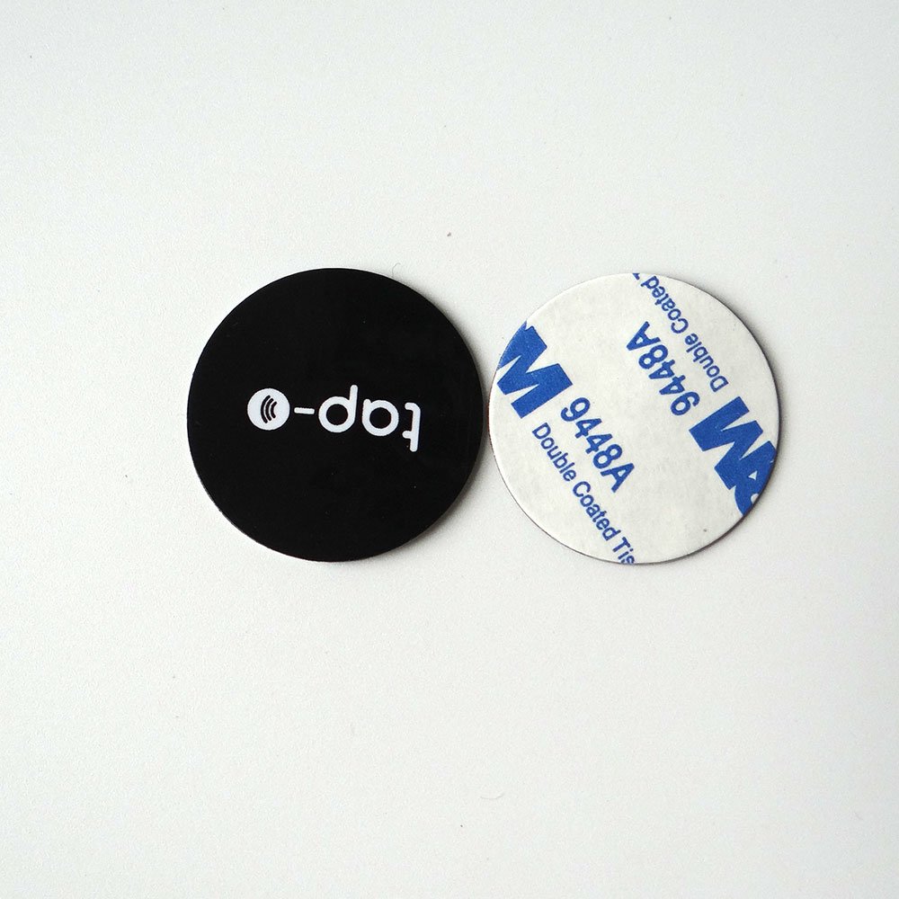 13.56MHz 215 NFC Coins Adhesive Cards Badge Backing 504 Bytes ISO/IEC 14443 A 25mm Waterproof PVC 215 chip Tag