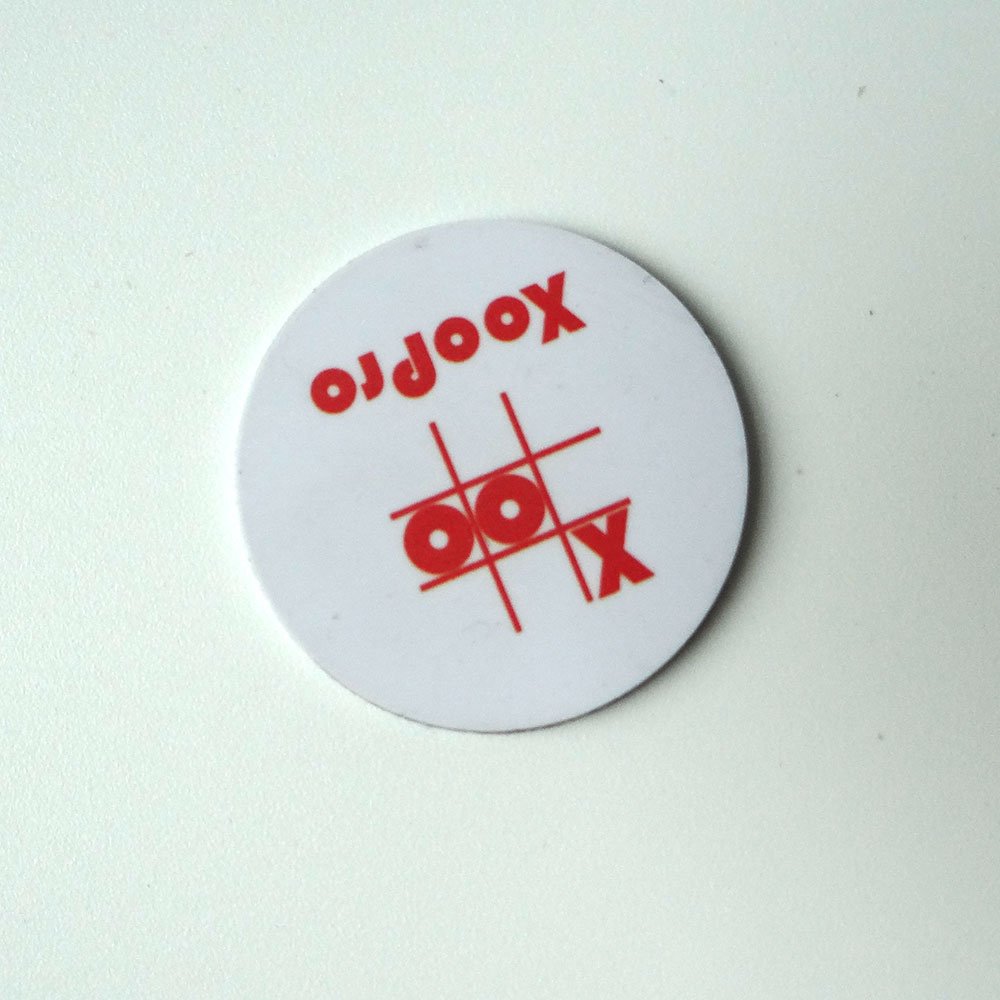 13.56MHz 215 NFC Coins Adhesive Cards Badge Backing 504 Bytes ISO/IEC 14443 A 25mm Waterproof PVC 215 chip Tag