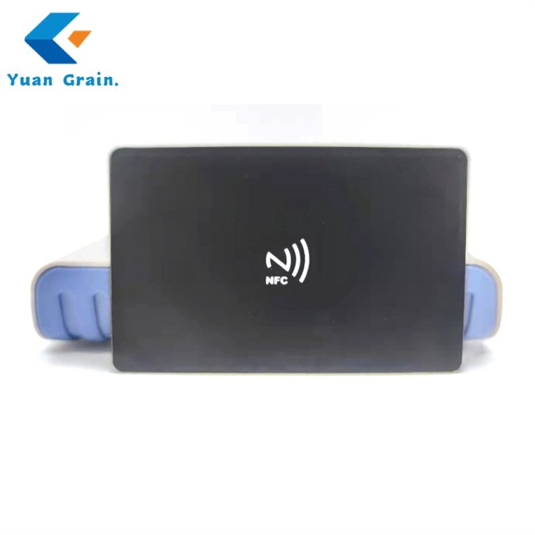 Customized Plain blank matte black NFC smart Card N-TAG213/215 Black PVC NFC/RFID Digital Business Card