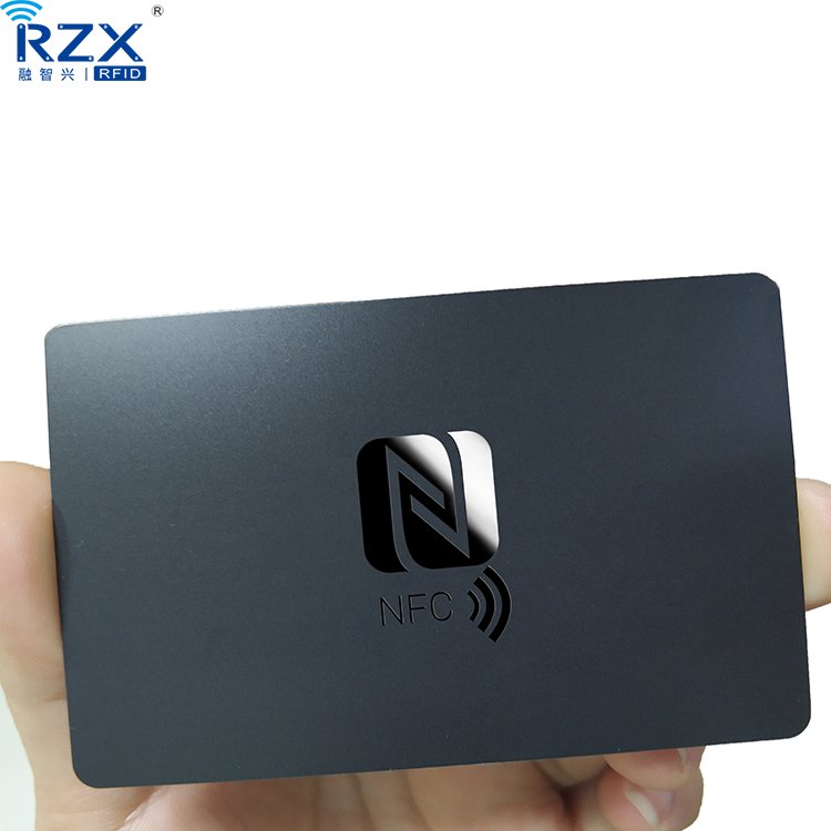 Customized Wholesale RFID NFC Card with NTAG 213 Chip Card Social Media Url Sharing