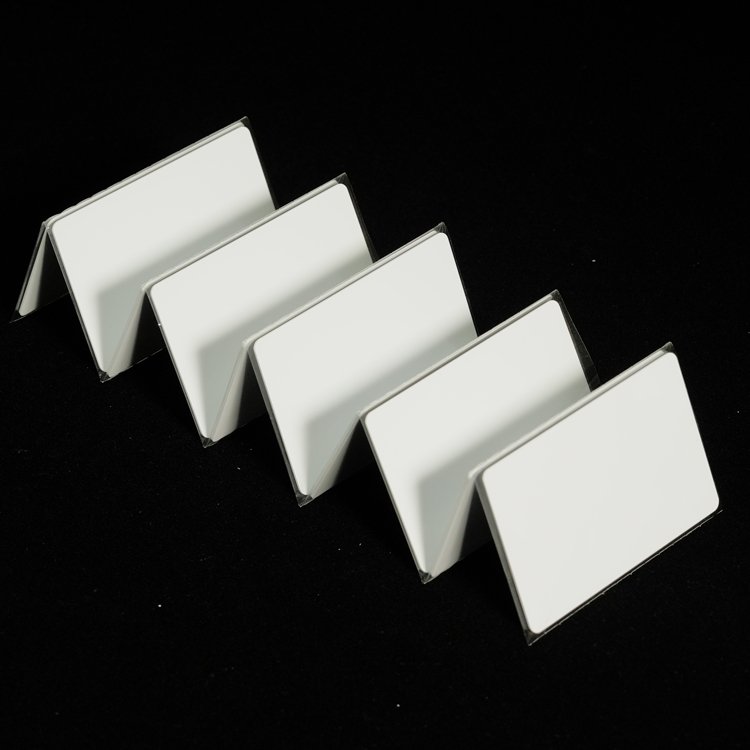 High Frequency Waterproof 13.56MHz NFC chip Access Control Card Smart PVC Rfid Blank Card