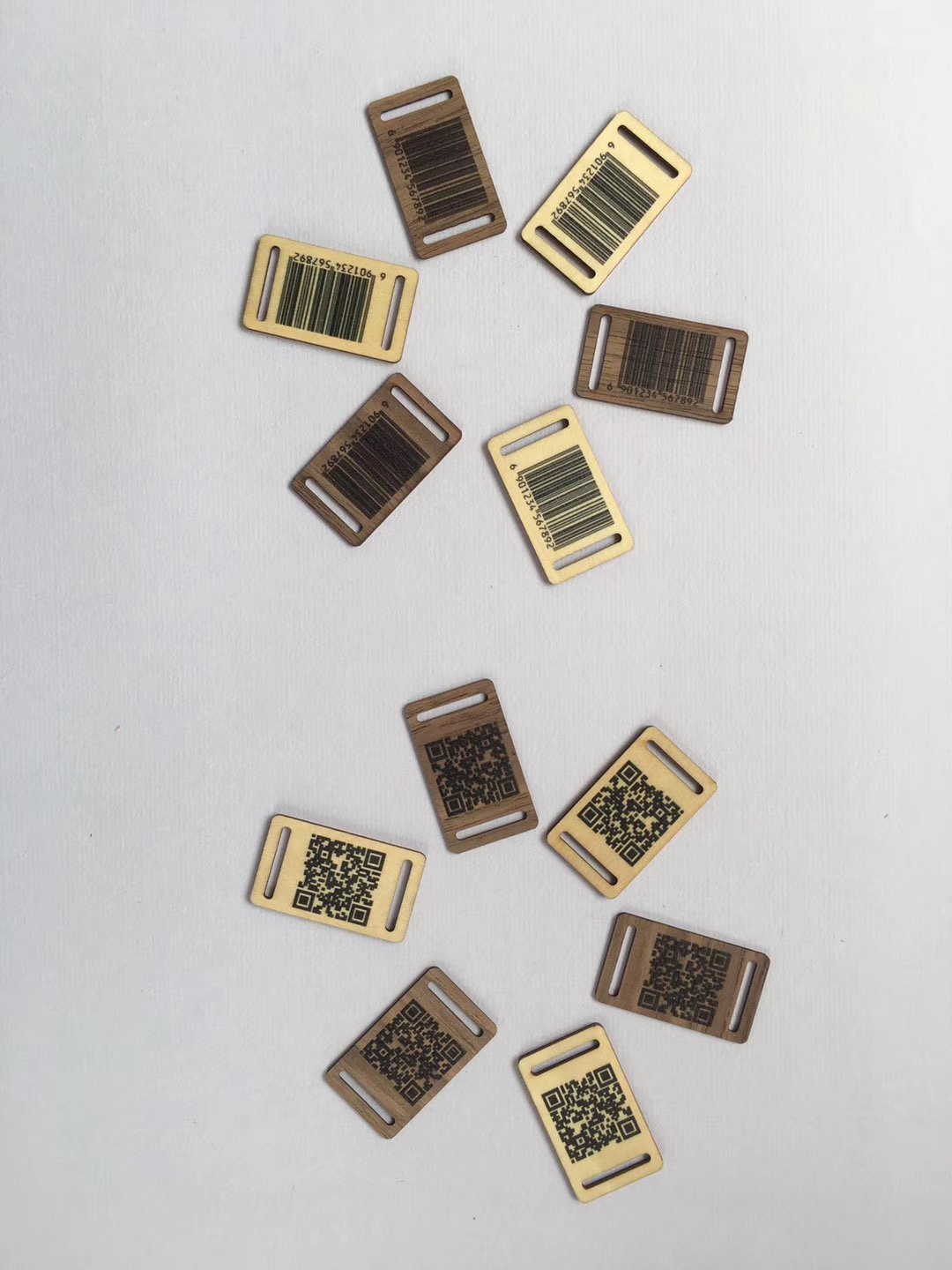 Customized Solid Wood NFC RFID Business Access Control Chip Card Social Media Business Card ID IC Card