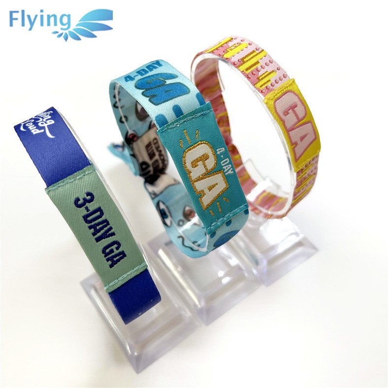 Gold RFID Card for Event Fabric Wristbands