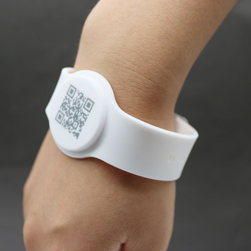 RFID Silicone Wristband RFID QR NFC Silicone Wristband Soft RFID Silicone Wristband NFC Bracelet