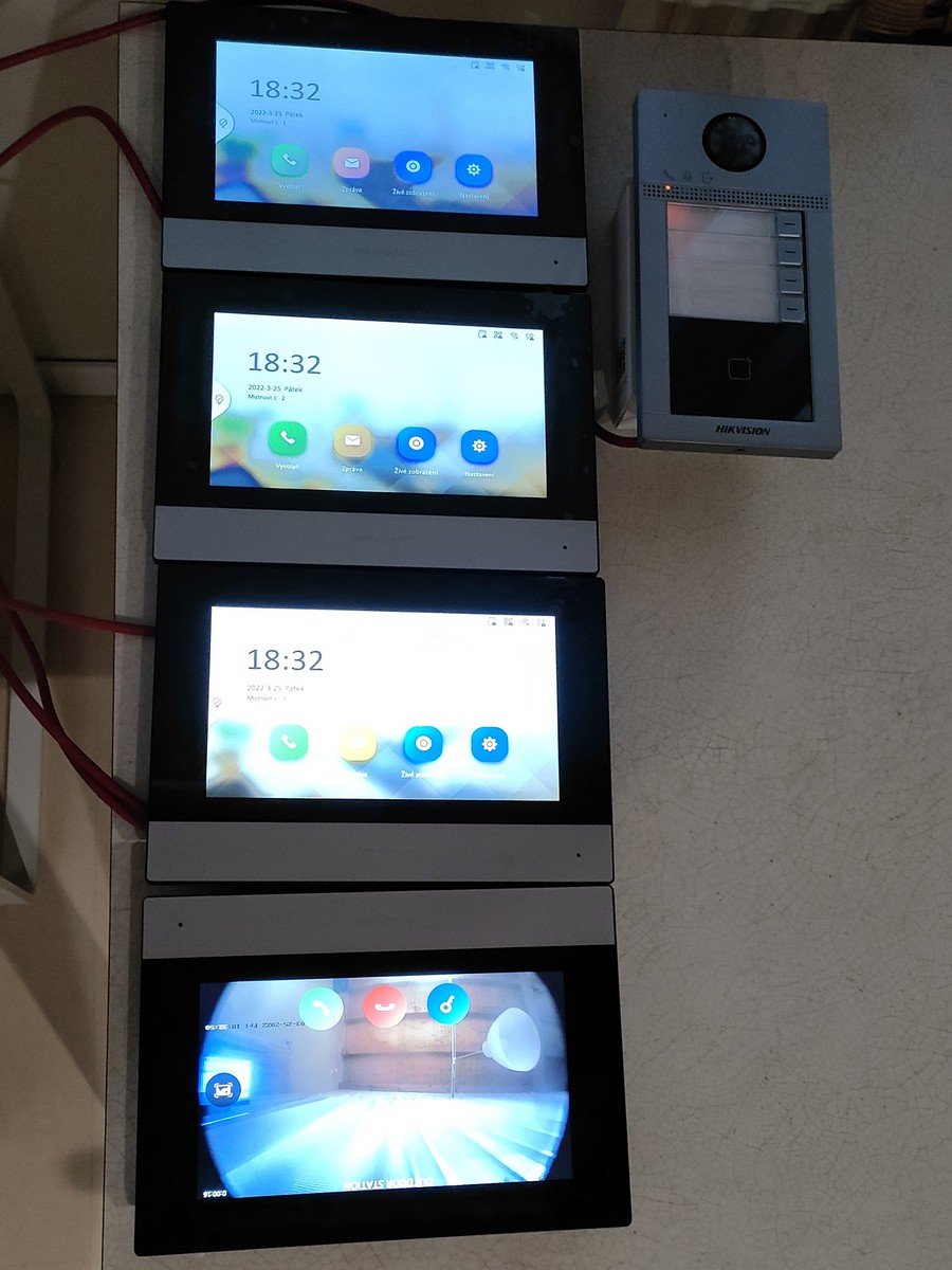 In Stock DS-KH6320-WTE1 Hik Biometric Access Control Kit KH6 Series IP-Based Indoor Station IP Video Intercom