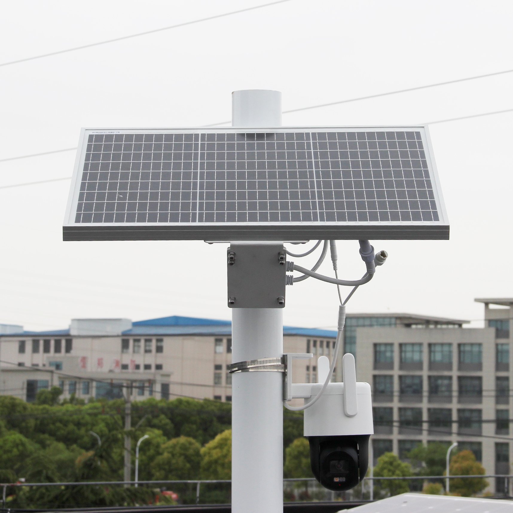 Manufacturer 45W 60W 80W 120W Solar Panel with Battery 12V Charger for Outdoor Surveillance CCTV Solar Power System