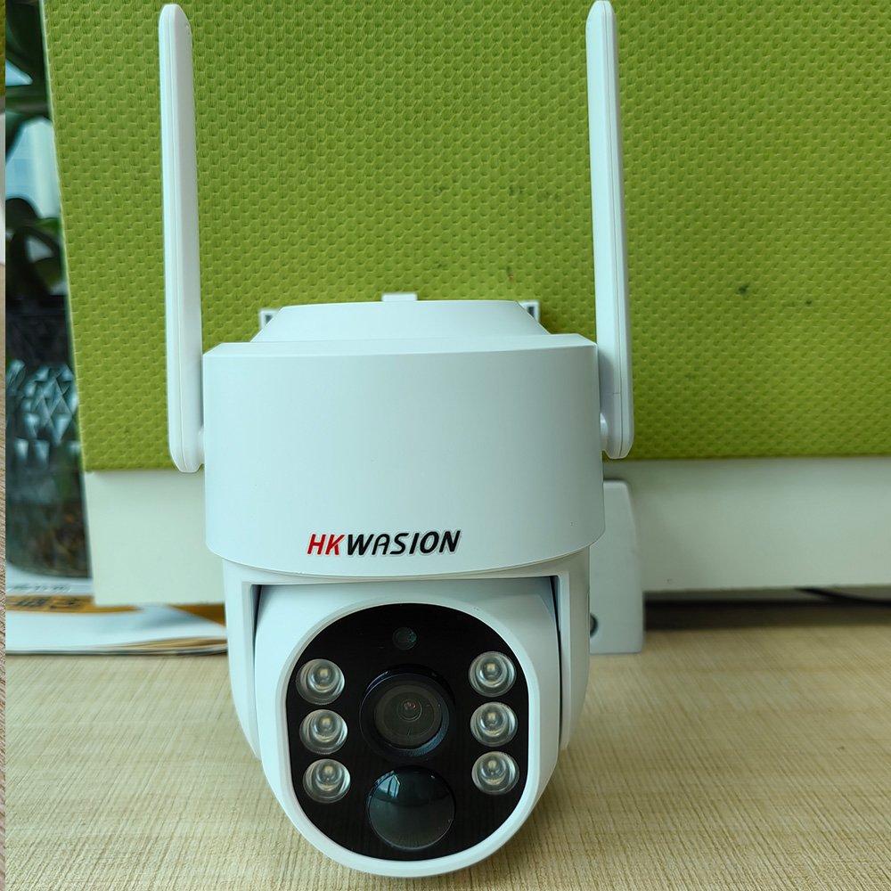 Factory wholesale 4MP wifi Low Power camera Wireless Battery camera APP Eseecloud battery battery camera wifi solar