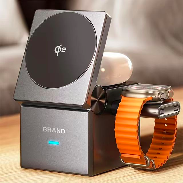desktop folding magnetic three-in-one wireless charger Mobile phone magnetic wireless charging multi-functional desktop stand