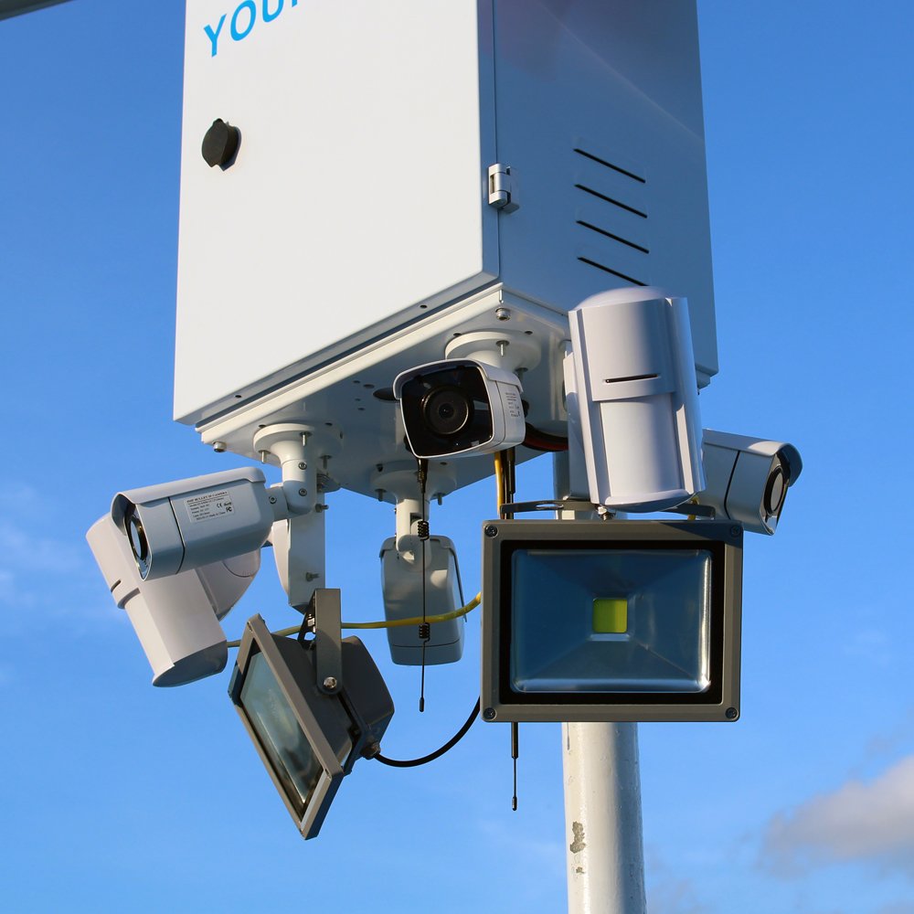 Hik-Connect app HIK VISION 4K 8MP Surveillance Construction Security Wireless 4G Jobsite CCTV solar camera system with PIR Alarm