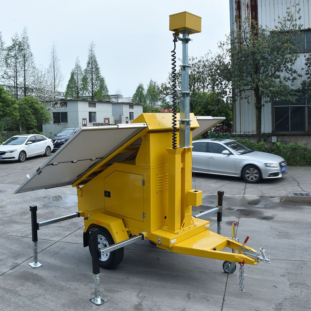 Mobile solar panel trailer with telescopic mast