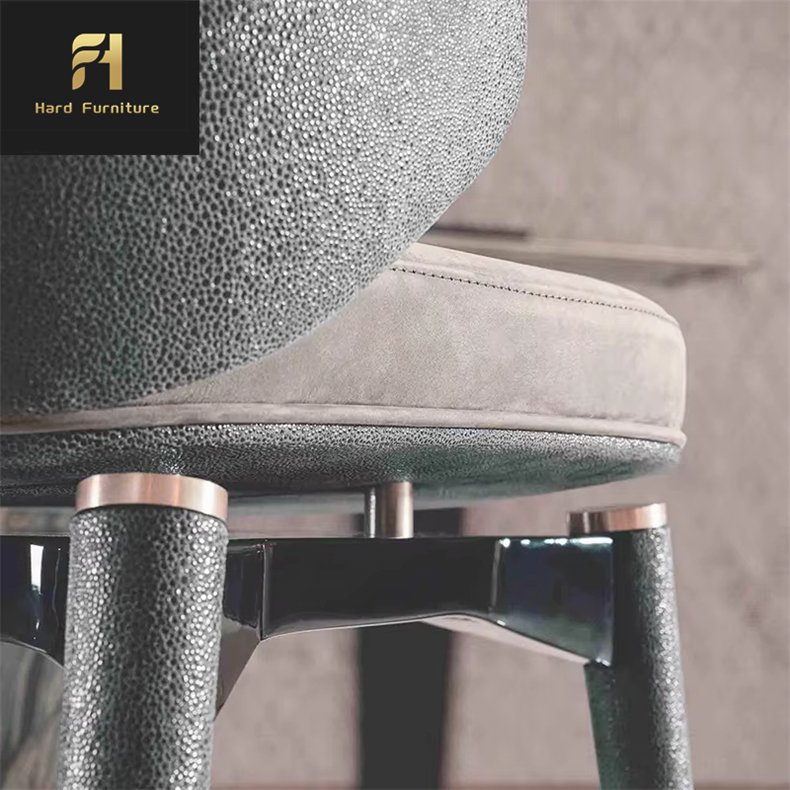 Manufacturer Customization Order Sense Design Dining Room Furniture Light Luxury Marble Dining Table With Curved Veins