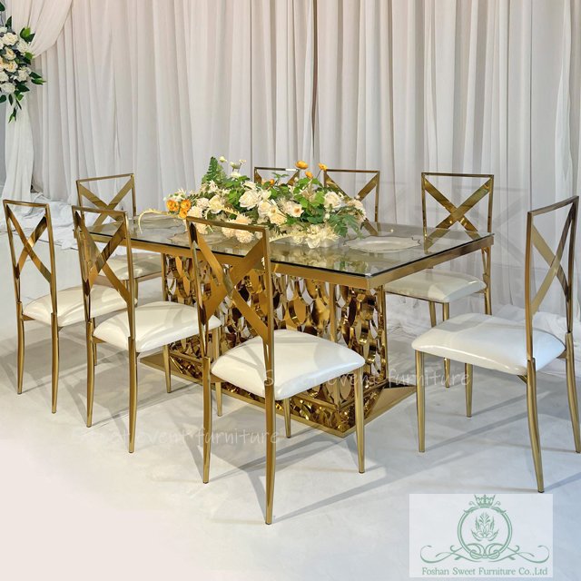 Romantic Wedding Furniture Golden Stainless Steel Base 8 Seater Hotel Table Tempered Glass Modern Wedding Tables And Chairs