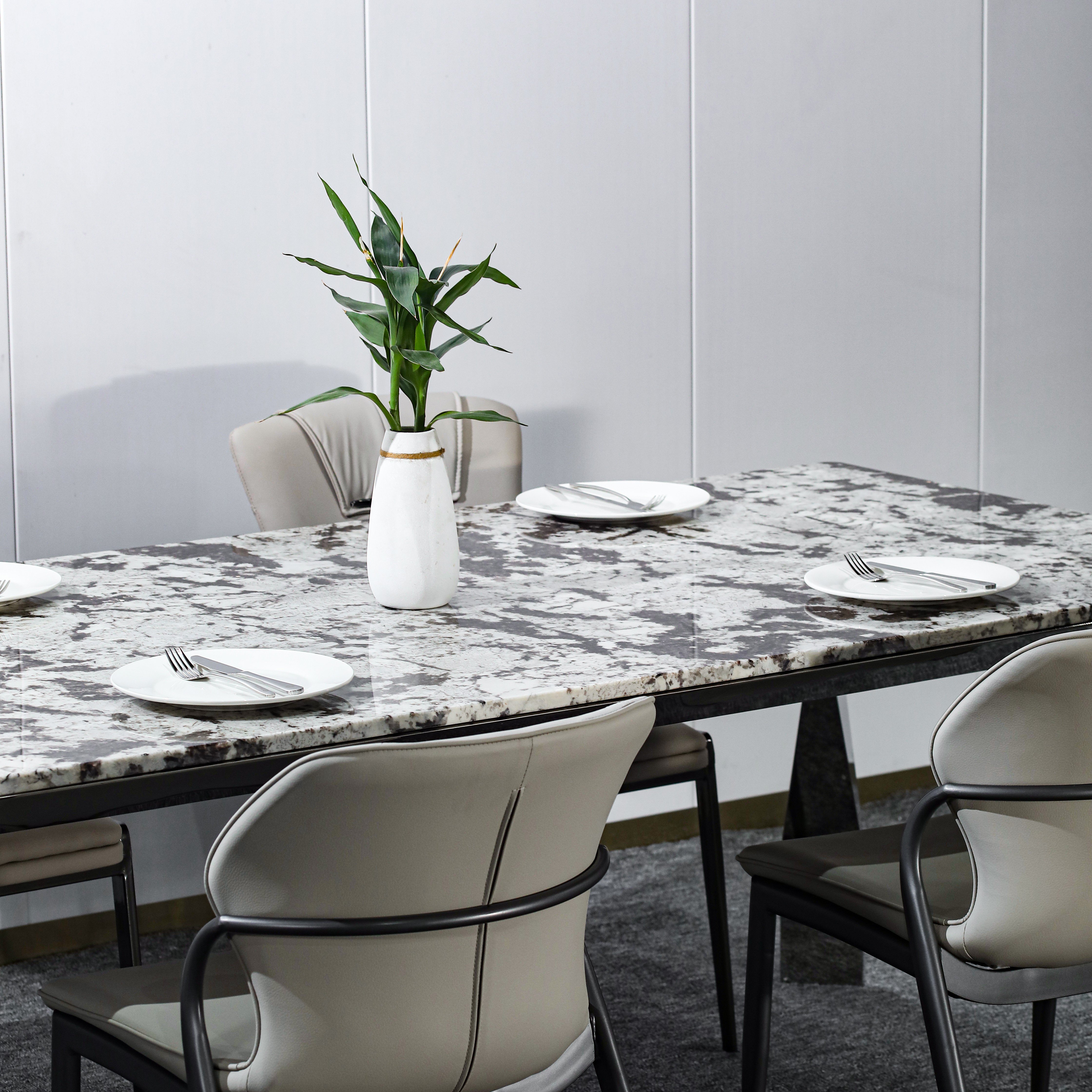 Factory Direct Marble Dining Table with Metal Matching Luxury Modern Design for Home Weddings Restaurants
