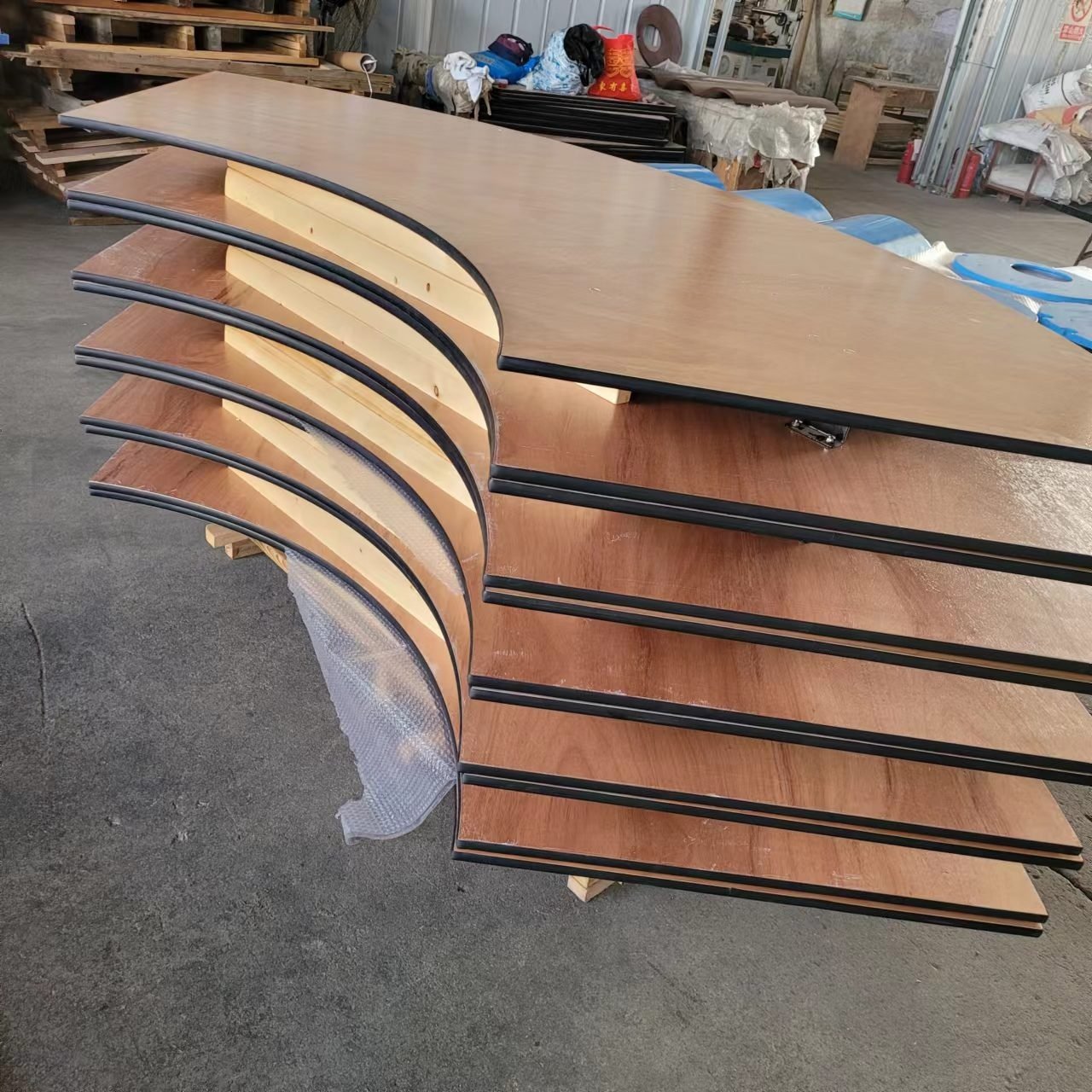 Wholesale Event Folding Serpentine folding Table Banquet cheap 4 pcs make a circle