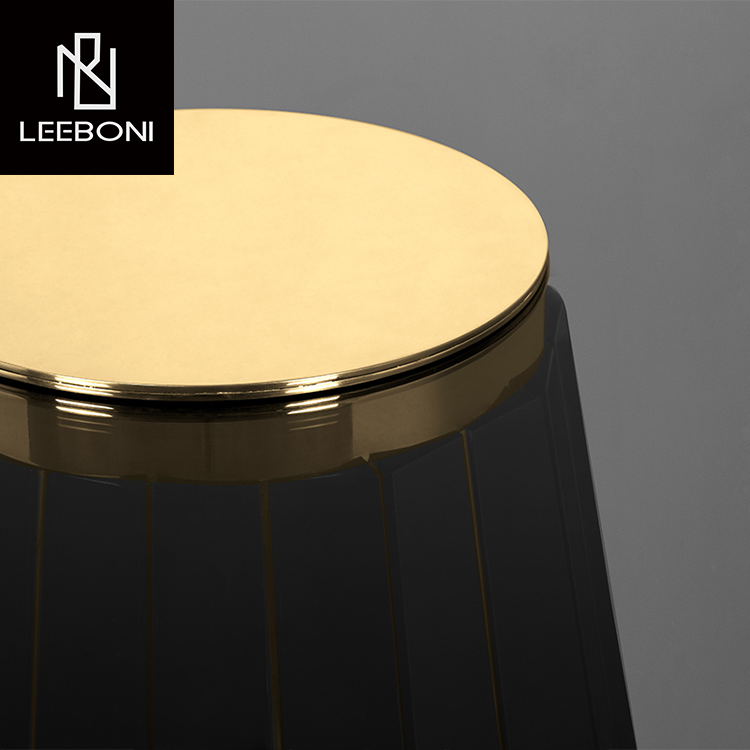 New design high end round black glass top banquet table wooden luxury dining table