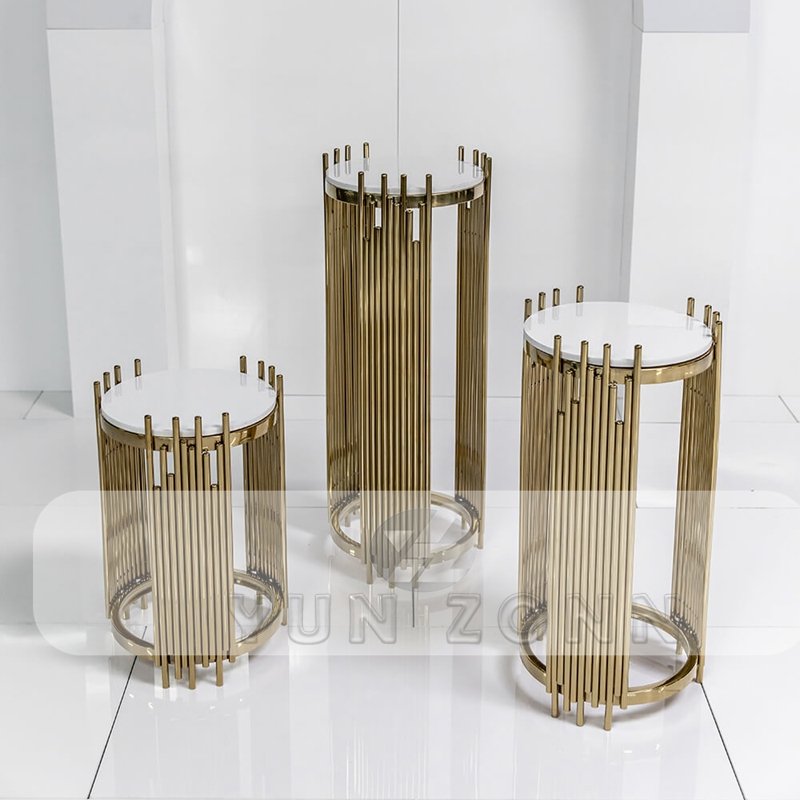 Luxurious Gold round Baroque Cake Table Set for Wedding Decoration Hot Sale Furniture