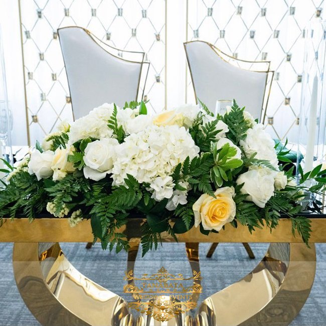 Couple gold stainless steel wedding bride and groom table