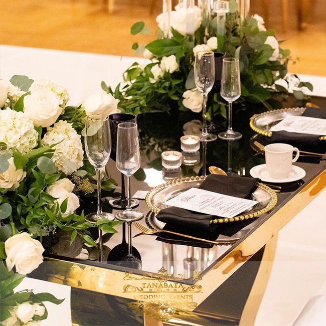 Couple gold stainless steel wedding bride and groom table