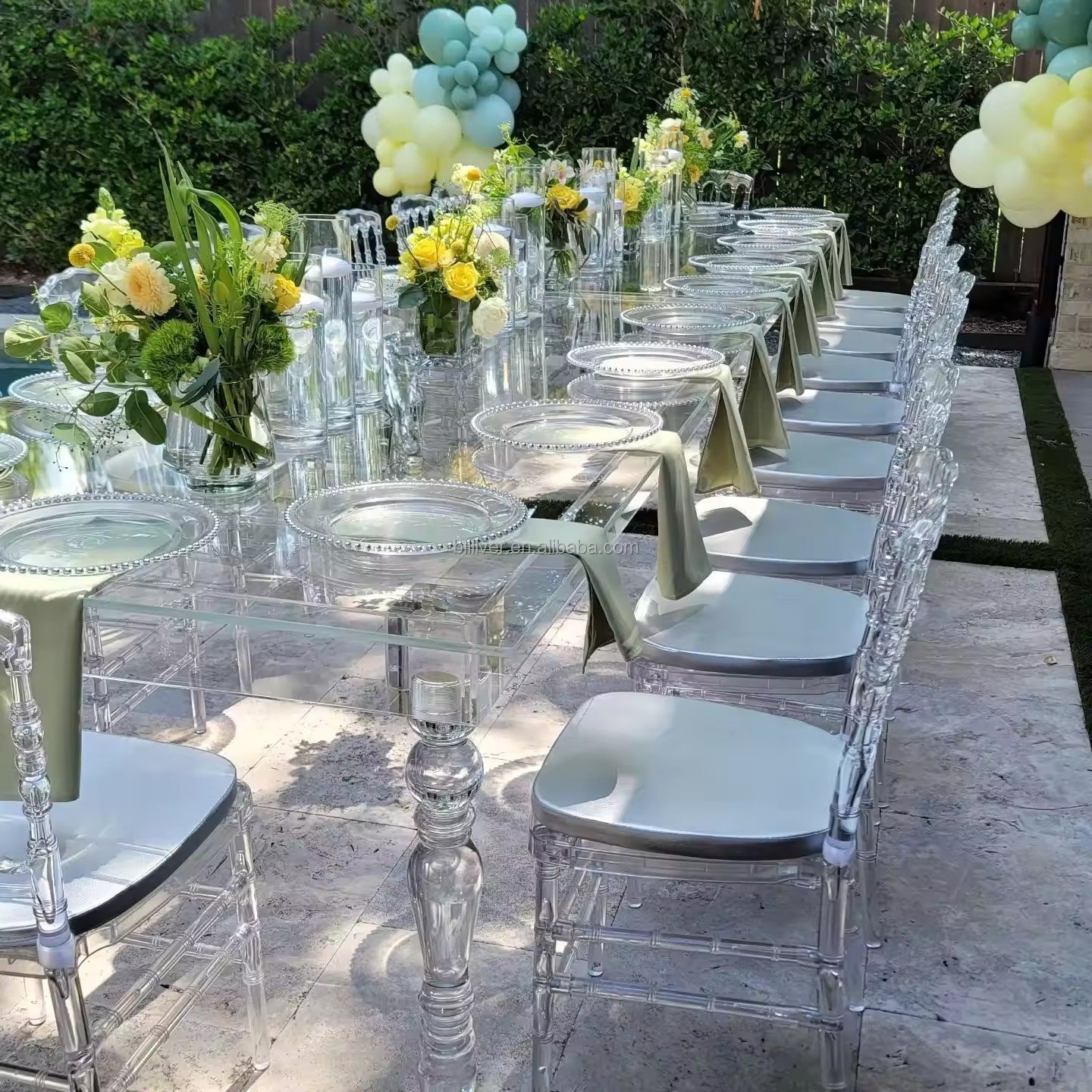 New Design Modern Round Transparent Event Party Crystal Acrylic Dining Clear Wedding Table