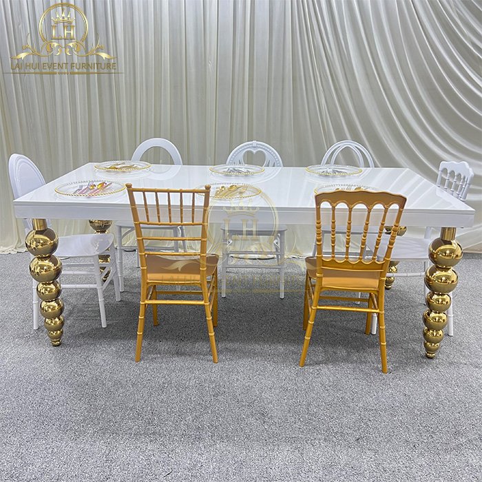 Metal base restaurant furniture dining tables and chair set wedding sweetheart table