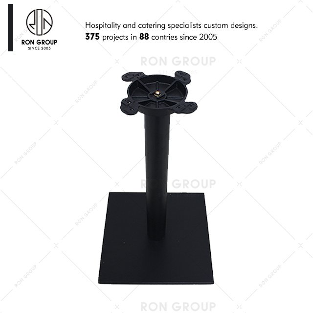Wholesale Cafe Shop Restaurant Furniture Nordic Vintage Industrial Modern Black Metal Iron Table Base Solid Wood Dining Table