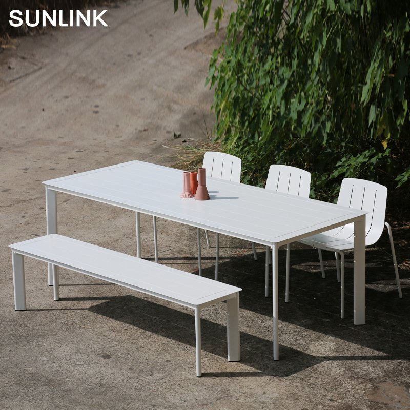 Wholesale Modern Outdoor Garden Courtyard Dining Wedding Restaurant Banquet Hotel Ceremony Party Aluminum Table And Chairs Set