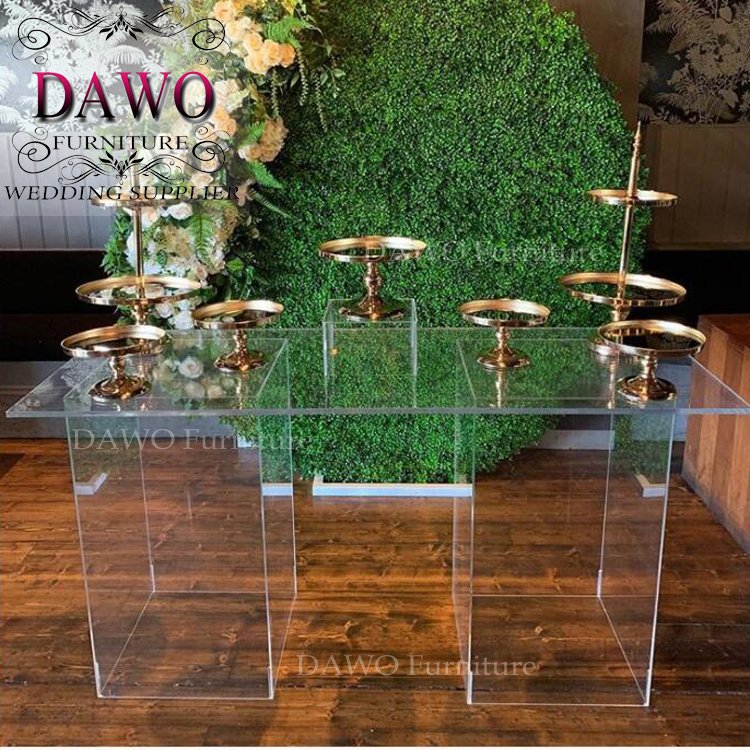 Hot selling fully transparent acrylic table for newlyweds for events