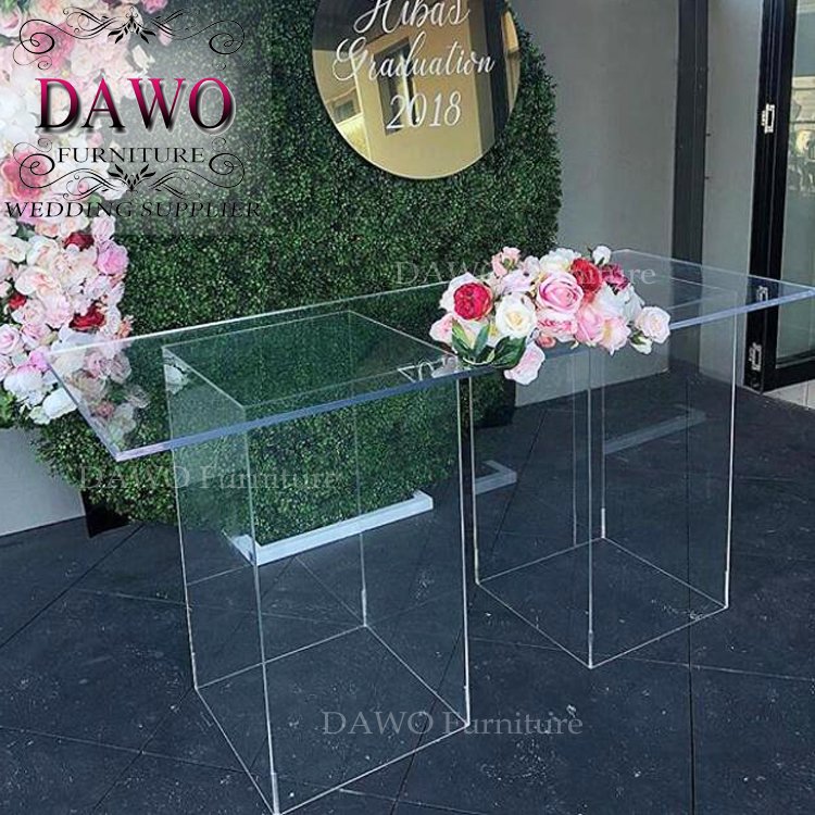 Hot selling fully transparent acrylic table for newlyweds for events